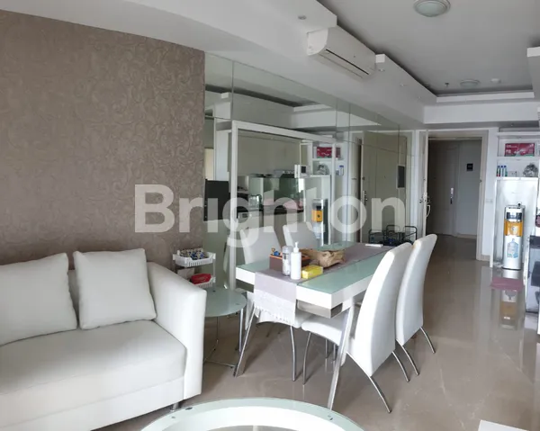 image THE PEAK RESIDENCE, KONDOMINIUM MEWAH DI KAWASAN SUPERBLOK TUNJUNGAN PLASA DI JANTUNG KOTA SURABAYA, DIDESAIN OLEH DP ARCHITEC SINGAPORE, MEMILIKI FASILITAS HOTEL BINTANG 5 (2)