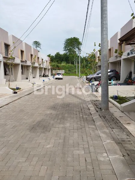 image RUMAH SPRINGHILL YUME LAGOON TANGERANG  (5)