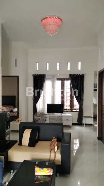 image RUMAH EXCLUSIF BESERTA FURNITURE DI KOTA KEDIRI  (5)