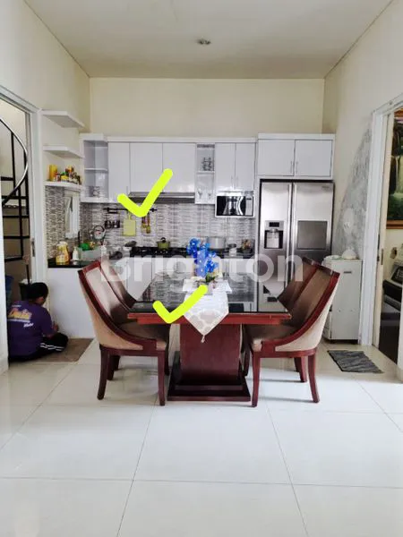 image RUMAH HOOK DUKUH ZAMBRUD  ASRI LUAS BEBAS BANJIR  (1)