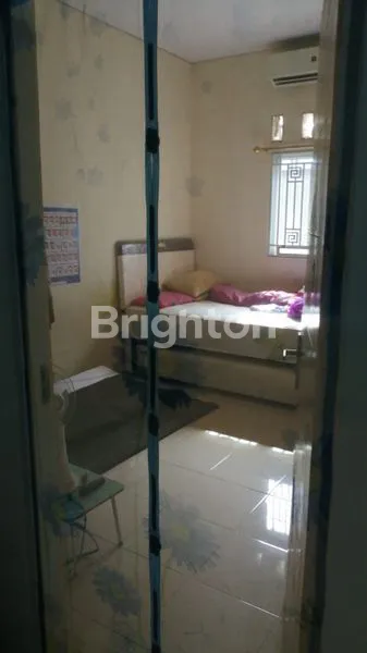 image RUMAH CANTIK BARCELONA RESIDENCE (4)