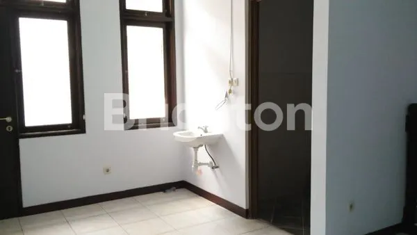 image RUMAH MANDALA, TOMANG, GROGOL JAKARTA BARAT SIAP HUNI (2)