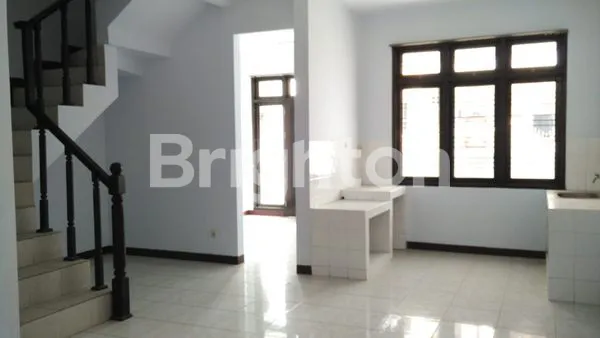 image RUMAH MANDALA, TOMANG, GROGOL JAKARTA BARAT SIAP HUNI (3)