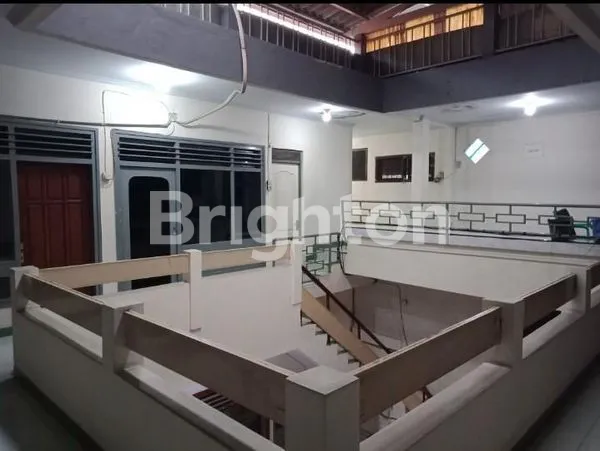 image BLAMBANGAN RUMAH PUSAT KOTA SURABAYA COCOK KOST - KOSTAN DEKAT WIDYA MANDALA SANTA MARIA SINLUI (2)