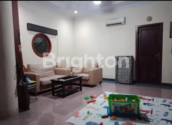 image BLAMBANGAN RUMAH PUSAT KOTA SURABAYA COCOK KOST - KOSTAN DEKAT WIDYA MANDALA SANTA MARIA SINLUI (8)