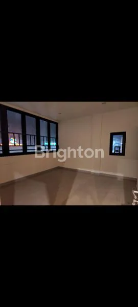 image RUKO 5 LANTAI  KELAPA GADING ( ADA LIFT ) (2)