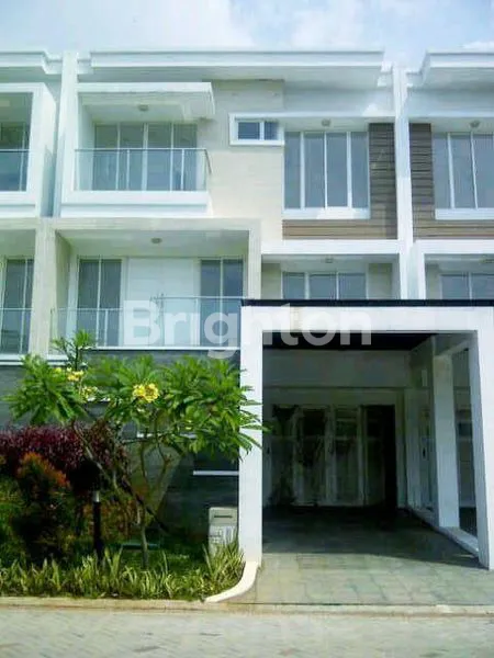 image GOLF RESIDENCE KEMAYORAN JAKARTA (1)