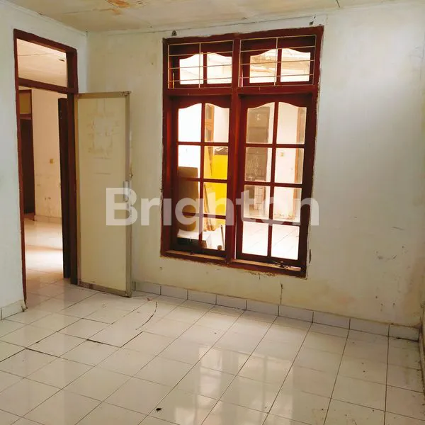 image RUMAH 4 KAMAR TIDUR DAERAH PHARMINDO CIMAHI (2)