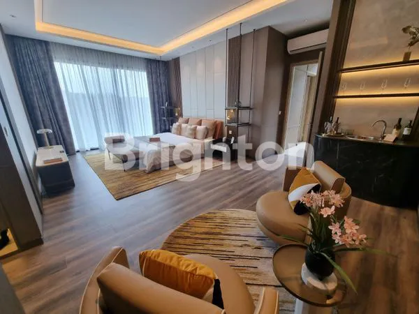 image RUMAH MEWAH DI KAWASAN ELIT NAVAPARK T15, CLUSTER LAYTON BSD CITY TANGERANG (2)