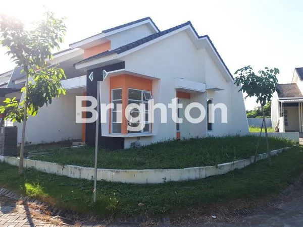 image JUAL RUMAH SIAP HUNI LOKASI STRATEGIS (1)