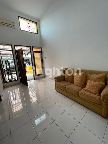 image RUMAH PRATAMA RESIDENCE KARANG TENGAH (2)