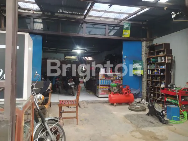 BANGUNAN DIHITUNG TANAH COCOK UNTUK USAHA DI SETIABUDHI BANDUNG