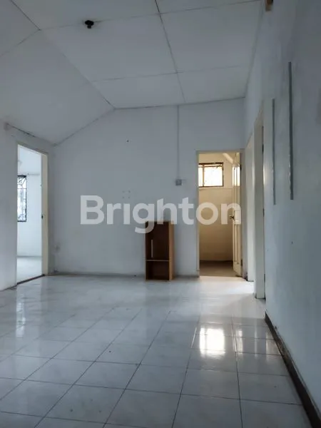 image TEPAT DI PUSAT KOTA (2)