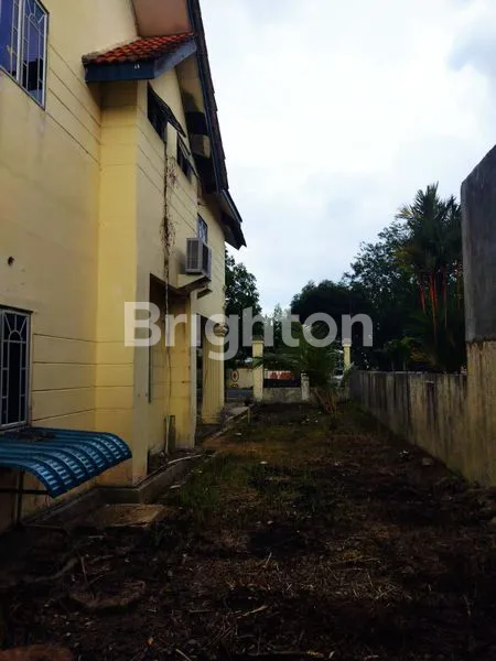 image TEPAT DI PUSAT KOTA (4)