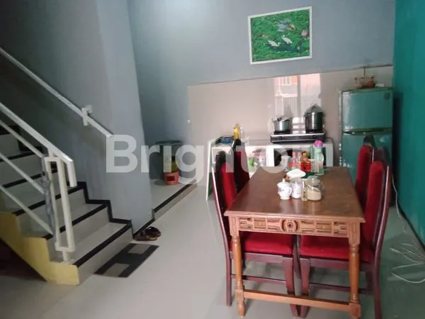 image RUMAH 2 LANTAI DI PACET MOJOKERTO (5)