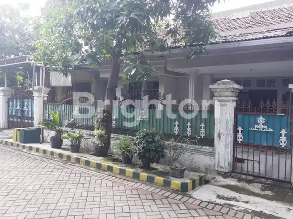 image RUMAH 1,5 LANTAI RUNGKUT DEKAT AKSES MERR SIAP HUNI  (1)