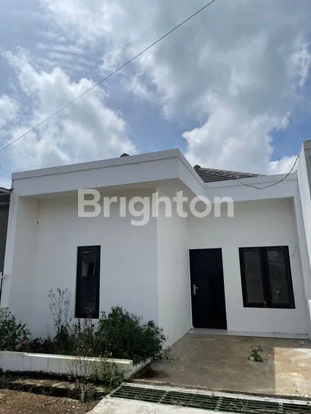 image RUMAH MINIMALIS BARU 1 LANTAI DI ATEDJA TOWN HOUSE CIHANJUANG (1)