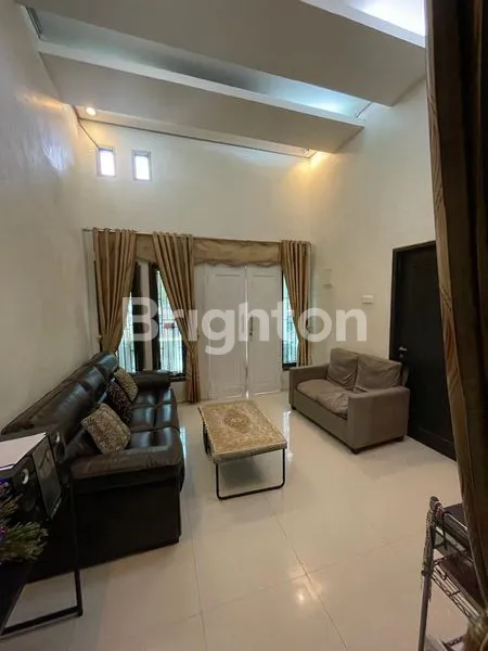 image RUMAH DUA LANTAI BUMI SEMPAJA SAMARINDA (7)