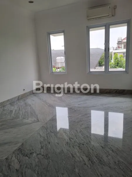 image RUMAH DI KEMANG SELATAN (3)