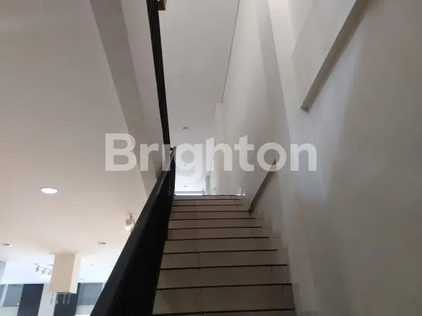 image RUKO 2 LANTAI MURAH IVY PARK ARCADIA LOKASI  DEPAN DANAU BSB MIJEN SEMARANG (3)