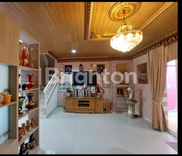 image RUMAH + GUEST HOUSE AKTIF EMPIRE PARK R21 DI SENTUL CITY BOGOR (6)