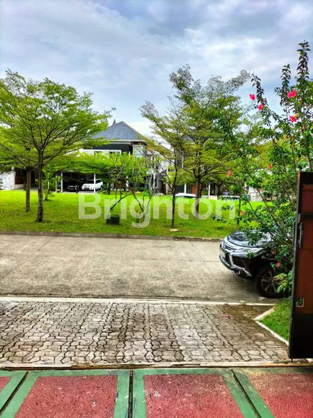 image RUMAH + GUEST HOUSE AKTIF EMPIRE PARK R21 DI SENTUL CITY BOGOR (8)