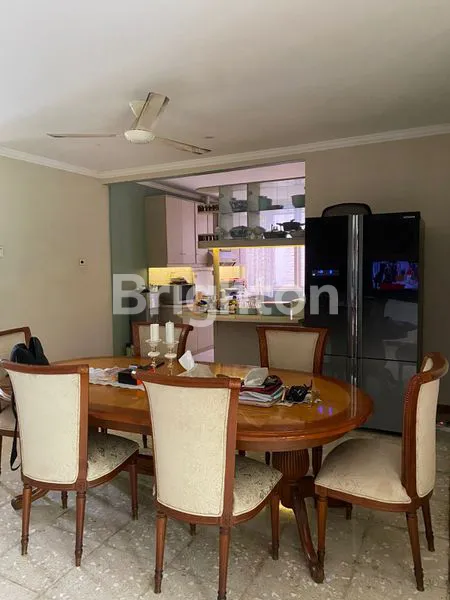 image RUMAH MEWAH DI JL KEMANG RAYA JAKARTA SELATAN ADA KOLAM RENANG  (5)