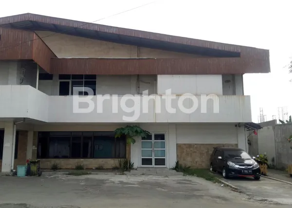 image GEDUNG PERTEMUAN WEDDING SPACE SANGAT STRATEGIS & FASILITAS LENGKAP DI PEGANGSAAN, JAKARTA UTARA (8)