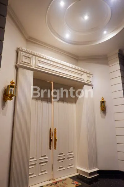 image RUMAH JL JAMBU MENTENG JAKARTA PUSAT  (4)