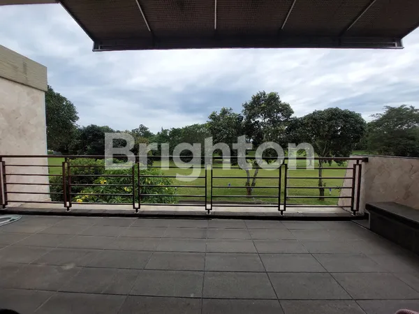 image RUMAH MEWAH, BANGUNAN MANDIRI, PARAMOUNT HILL GOLF (8)