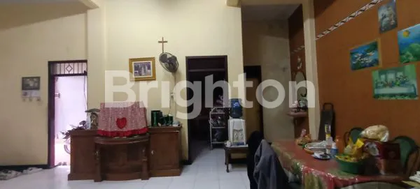 image TURUN HARGA LAGI !!! RUMAH DIJUAL 2 LT DI JL MUHARTO MALANG (5)