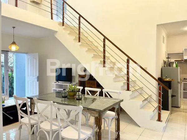 image RUMAH 2 LANTAI (8)