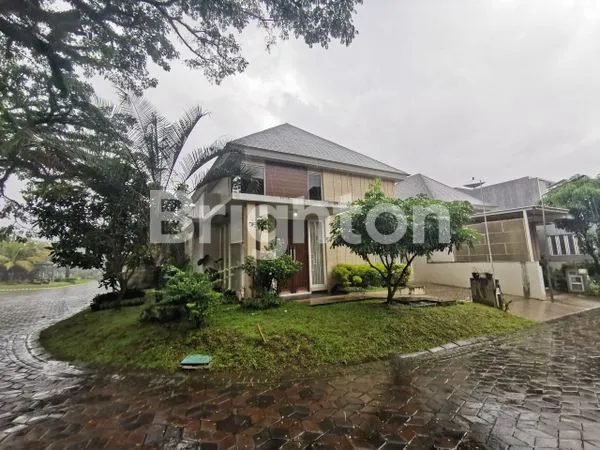 image RUMAH TENGAH KOTA MALANG FULL FURNISHED (1)