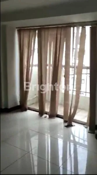 image APARTEMEN 3BR DI WATERPLACE TOWER E, PAKUWON INDAH (3)