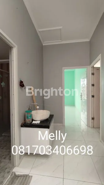 image RUMAH CANTIK MINIMALIS 2 LANTAI KEDIRI (3)