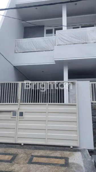 image RUMAH SUTOREJO TENGAH (1)