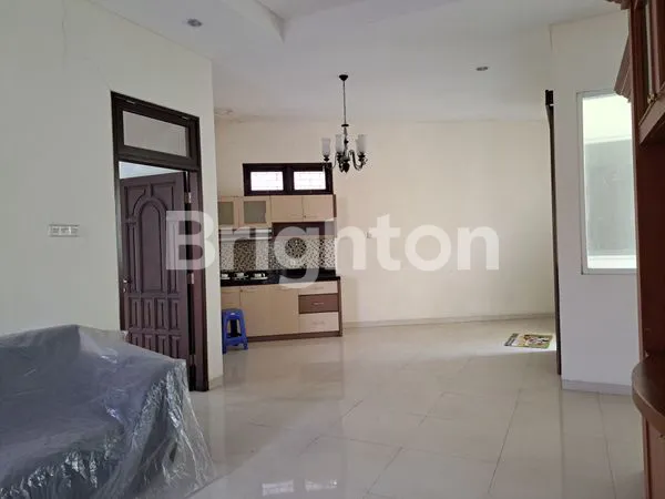 image DI JUAL RUMAH TENGAH KOTA (6)