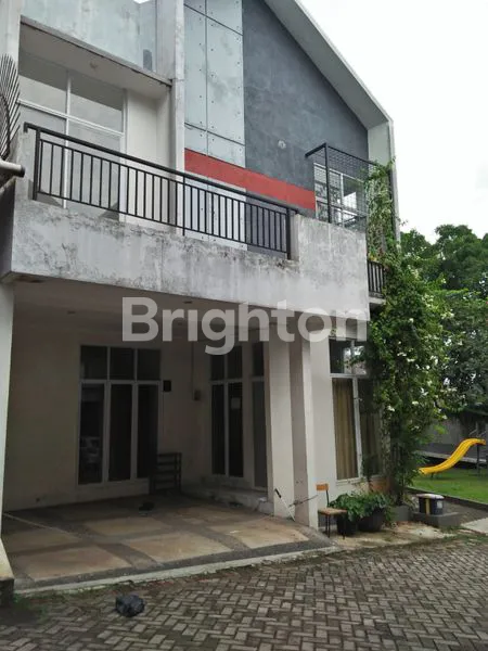 image RUMAH MINIMALIS BEBAS BANJIR DALAM CLUSTER DI CEGER JAKTIM (6)