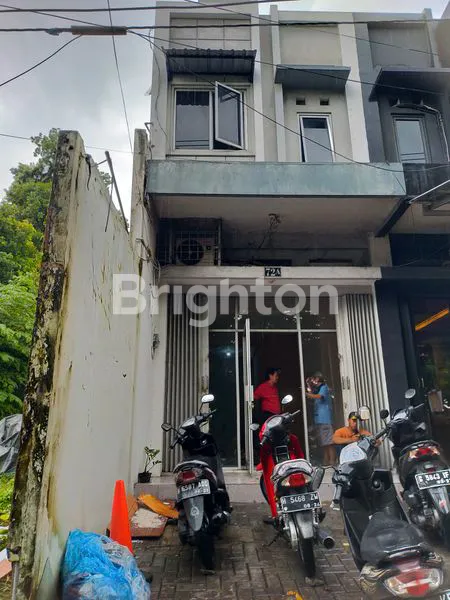 image SEWA RUKO  2 LT, DI PINGGIR  JALAN RAYA YG RAMAI, PERNIAGAAN DEKAT SPBU TOKO ADA,  TOKO SUPER INDO DEKAT DG PERUMAHAN  (1)