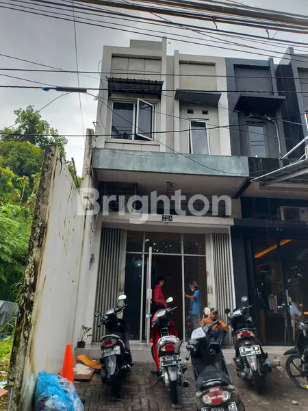 image SEWA RUKO  2 LT, DI PINGGIR  JALAN RAYA YG RAMAI, PERNIAGAAN DEKAT SPBU TOKO ADA,  TOKO SUPER INDO DEKAT DG PERUMAHAN  (4)