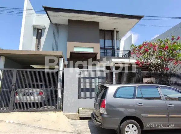 image RUMAH MINIMALIS 2 LT MODERN SBY TIMUR PUSAT DEKAT GALAXY MALL  (1)