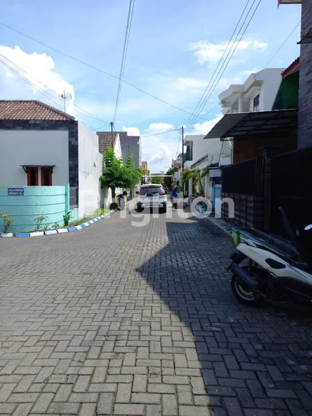 image RUMAH DI SEKTOR 9 SOBA (8)