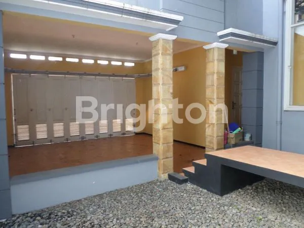 image DISEWAKAN RUMAH MEWAH DENGAN KOLAM RENANG AREA DIENG  (2)