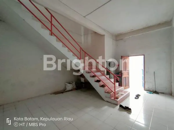 image DEKAT PASAR, DEKAT SHOPPING MALL, DEKAT SEKOLAH, DEKAT PUSAT KULINER, (3)