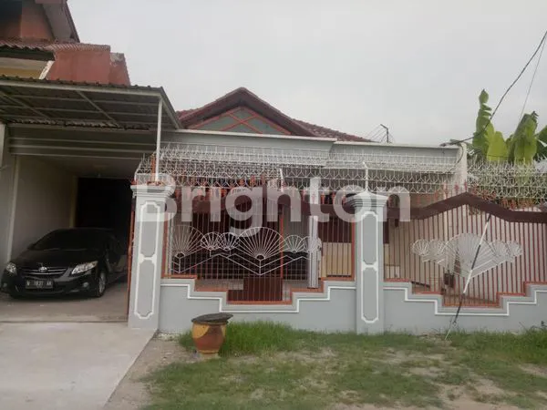 image RUMAH BAGUS DAN MEWAH DI MOJOKERTO  (1)