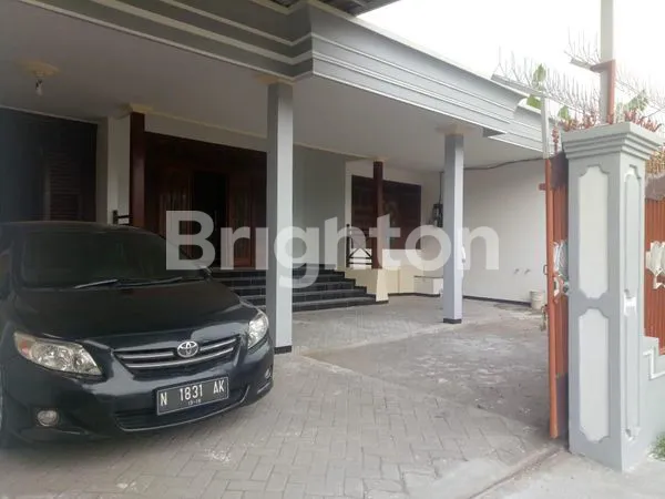 image RUMAH BAGUS DAN MEWAH DI MOJOKERTO  (6)