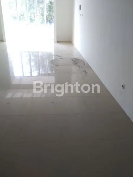 image RUKO KOSONGAN MOCCA DIAN ISTANA SURABAYA (2)