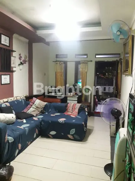 image RUMAH BERLOKASI STRATEGIS DI KOMPLEK TAMAN KENARI CILUAR  (2)