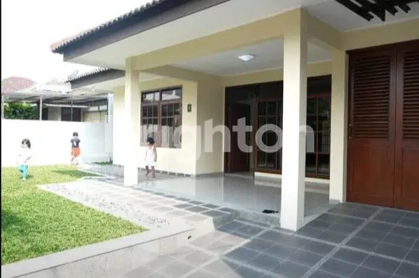 image RUMAH 1LT PASTEUR / DR. DJUNJUNAN (1)