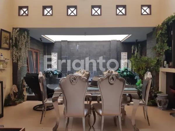 image RUMAH TENGAH KOTA, NYAMAN, KEMANA" DEKAT DENGAN BERBAGAI MALL, RS, PINTU TOLL (7)